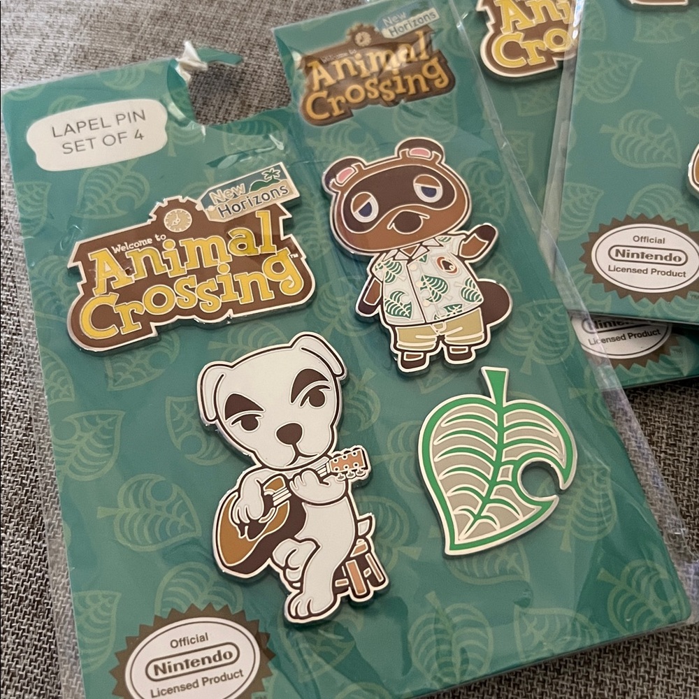 ❗️FINAL❗️🆕 Animal Crossing Nintendo Lapel Pin Sets *Wholesale Lot* - Picture 2 of 3